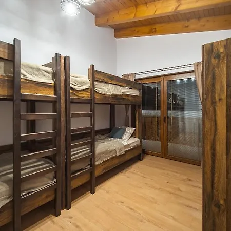 Chalety Bucina Apartman *