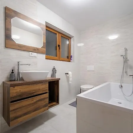 Chalety Bucina Apartmán Oravská Lesná