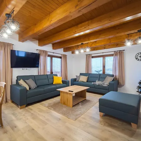 Apartment Chalety Bucina Oravská Lesná